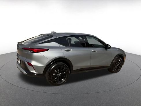 Used 2025 Buick Envista Sport Touring image 14