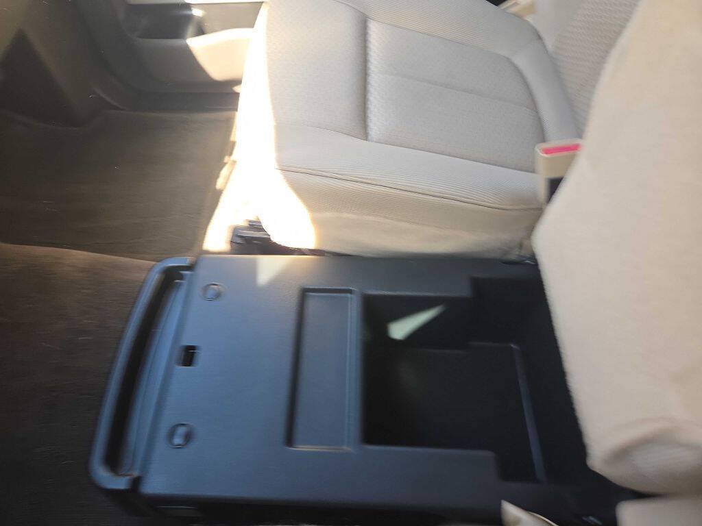 Used 2013 Ford F150 XLT w/ XLT Chrome Pkg AWD/4WD image 35