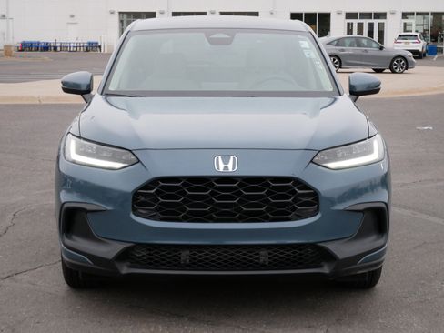 Used 2023 Honda HR-V LX image 2