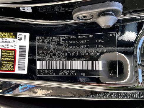 Used 2026 Toyota Sienna XLE FWD image 16