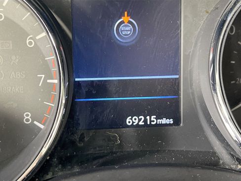 Used 2020 Nissan Rogue SL w/ Premium Package image 12