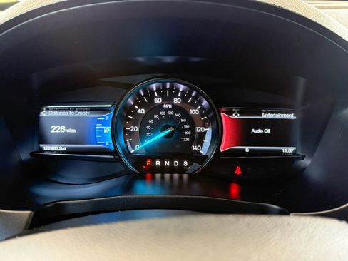 Used 2018 Ford Explorer Sport AWD/4WD image 44