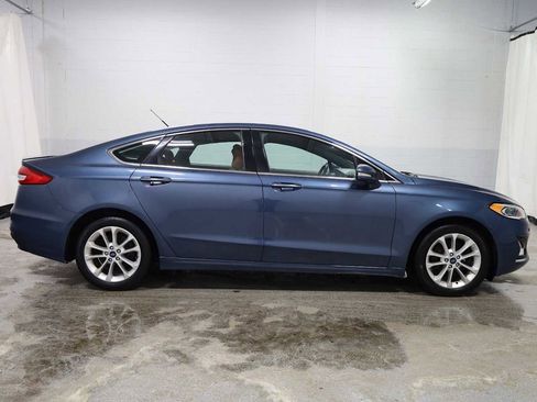 Used 2019 Ford Fusion Energi Titanium image 10