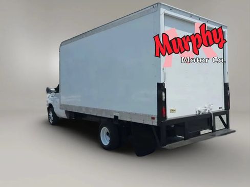 Used 2018 Ford E-350 and Econoline 350 Super Duty w/ Power Windows & Locks Group RWD image 5