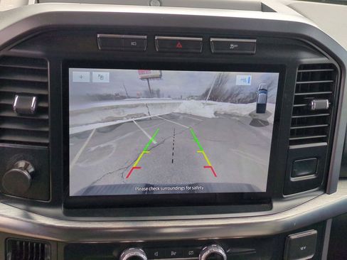 Used 2022 Ford F150 Lariat image 17