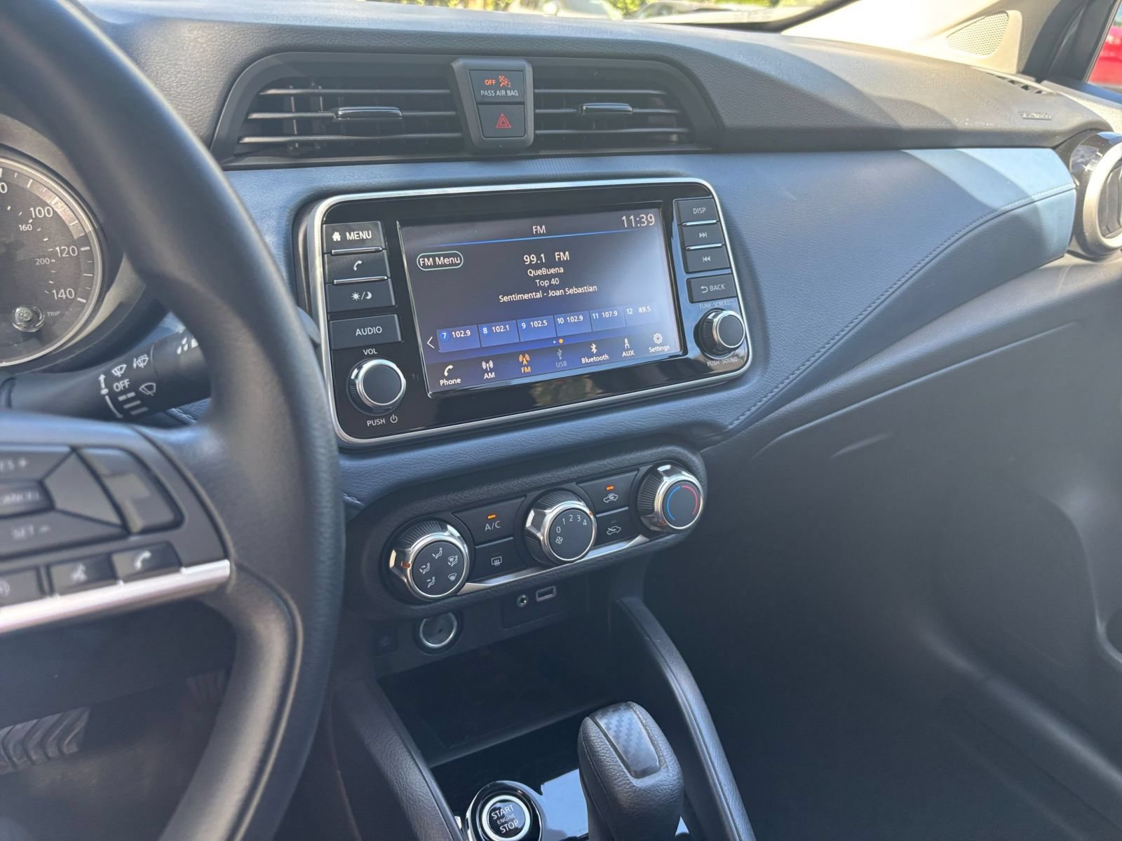 Used 2025 Nissan Versa SV FWD image 16