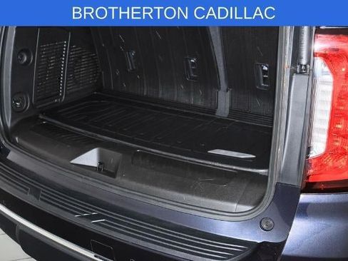 Used 2023 GMC Yukon SLT w/ SLT Premium Package AWD/4WD image 26