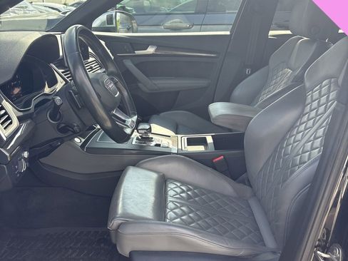 Used 2018 Audi SQ5 Prestige w/ Prestige Package image 18