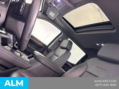 Used 2024 GMC Sierra 1500 Denali AWD/4WD image 37