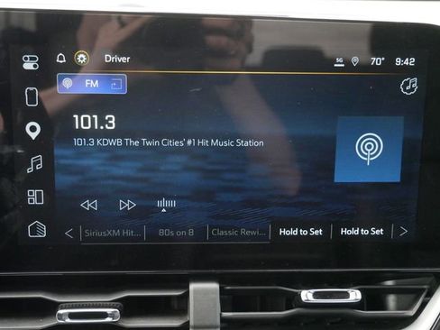 Used 2025 Chevrolet Equinox LT w/ Convenience Package II AWD/4WD image 14