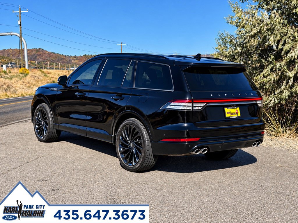 Used 2023 Lincoln Aviator Reserve w/ Equipment Group 201A AWD/4WD image 3