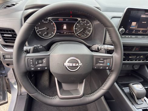 New 2026 Nissan Rogue SV AWD/4WD image 16