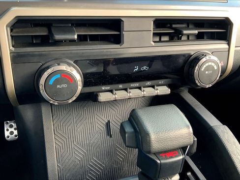 Used 2024 Toyota Tacoma TRD Sport RWD image 32