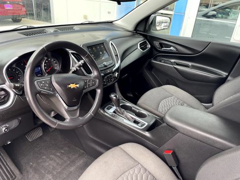 Used 2019 Chevrolet Equinox LT AWD/4WD image 11