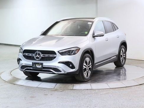 Certified 2025 Mercedes-Benz GLA 250 4MATIC image 12