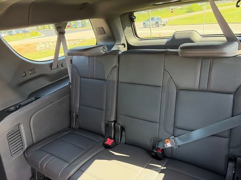 Used 2024 Chevrolet Suburban RST w/ Luxury Package AWD/4WD image 47