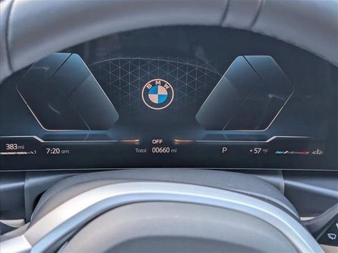 Used 2025 BMW 330i Sedan w/ M Sport Package RWD image 11