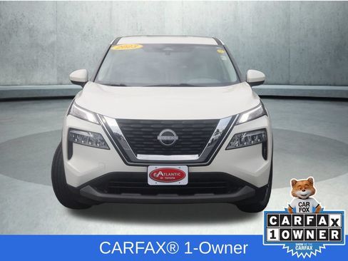 Used 2023 Nissan Rogue SV AWD/4WD image 2