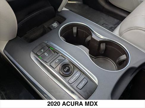 Used 2020 Acura MDX FWD image 18