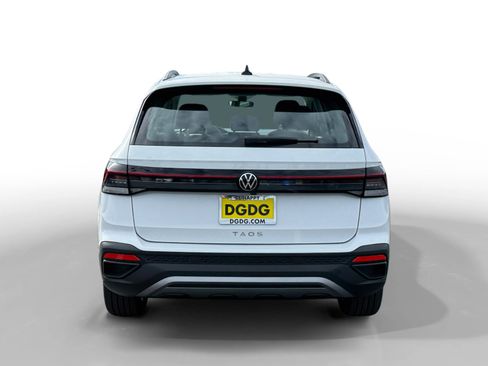 New 2026 Volkswagen Taos S image 4