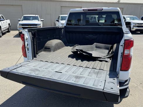 Used 2021 Chevrolet Silverado 1500 RST AWD/4WD image 39