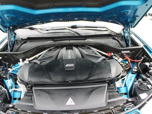 Used 2018 BMW X5 M w/ Executive Package image 44