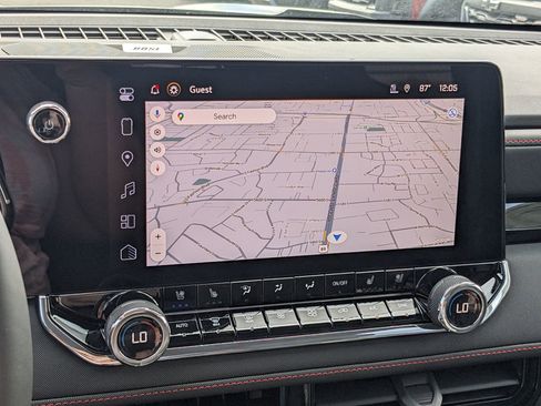 New 2026 Chevrolet Colorado Z71 w/ Technology Package image 13