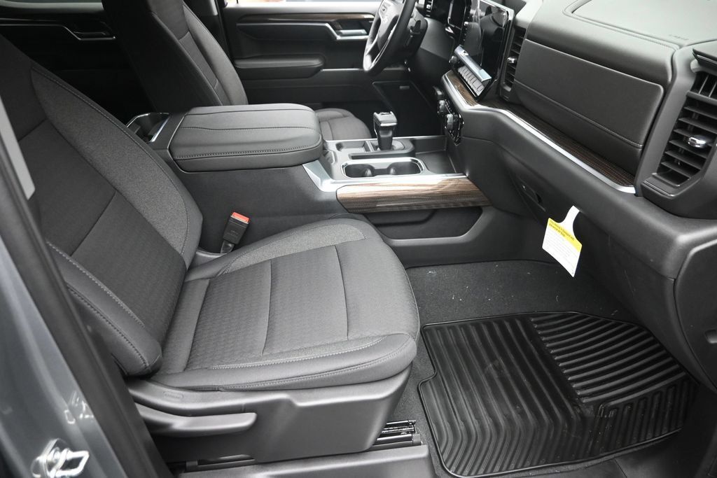New 2026 Chevrolet Silverado 1500 RST w/ Convenience Package II AWD/4WD image 9