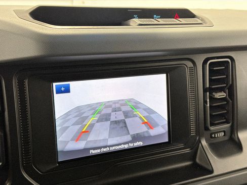 Used 2023 Ford Bronco Big Bend image 26