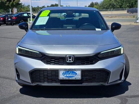 Used 2025 Honda Civic Sport image 2