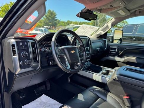 Used 2016 Chevrolet Silverado 2500 LTZ w/ Duramax Plus Package AWD/4WD image 9