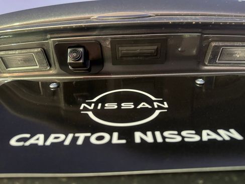 New 2025 Nissan Versa SR w/ Trunk Package image 11