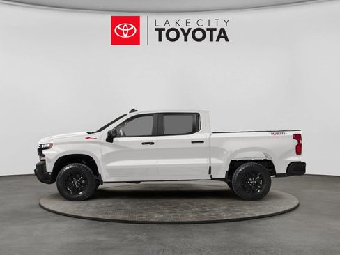 Used 2020 Chevrolet Silverado 1500 LT Trail Boss AWD/4WD image 3