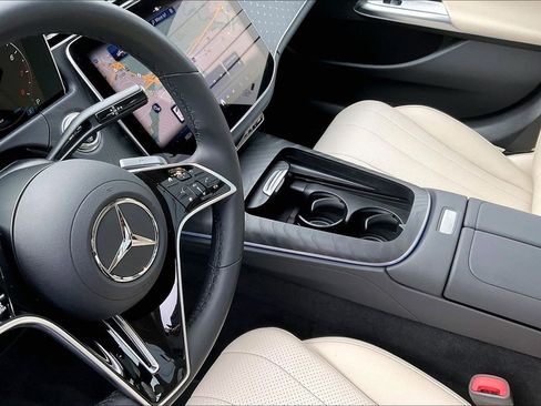 Certified 2024 Mercedes-Benz E 350 4MATIC Sedan image 12