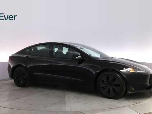 Used 2025 Tesla Model 3 Long Range AWD/4WD image 14