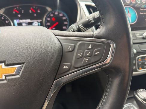 Used 2018 Chevrolet Equinox LT w/ Sun & Infotainment Package image 26