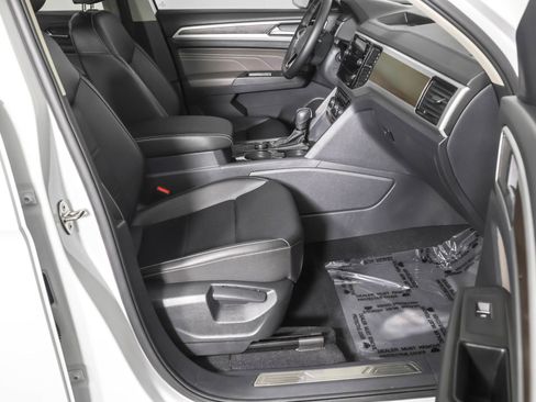 Used 2023 Volkswagen Atlas SE w/ Panoramic Sunroof Package AWD/4WD image 47