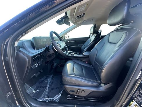 Used 2022 Kia EV6 Wind w/ Wind Technology Package image 9