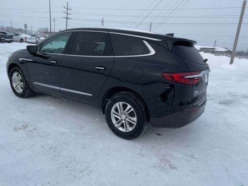 Certified 2021 Buick Enclave Essence image 6