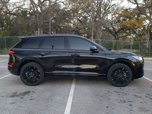 New 2026 Lincoln Corsair Grand Touring w/ Jet Appearance Package AWD/4WD image 2