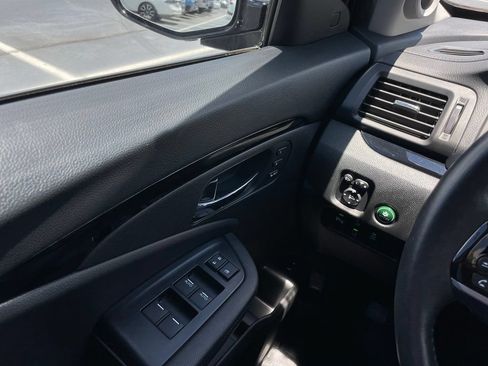 Used 2022 Honda Pilot Elite image 23
