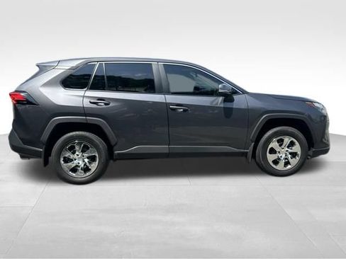Used 2025 Toyota RAV4 LE AWD/4WD image 6