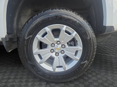 Used 2022 Chevrolet Colorado LT w/ Fleet Safety Package RWD image 35