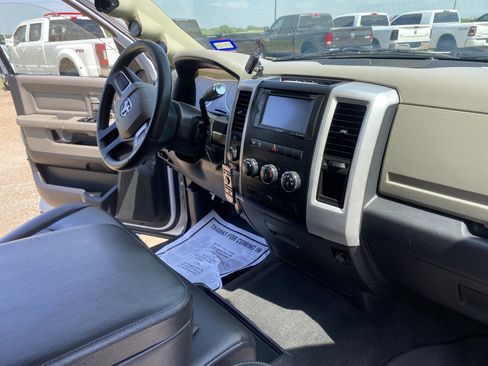 Used 2010 Dodge Ram 3500 Truck SLT AWD/4WD image 13