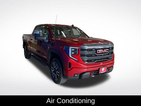 Used 2023 GMC Sierra 1500 AT4 w/ Technology Package AWD/4WD image 17
