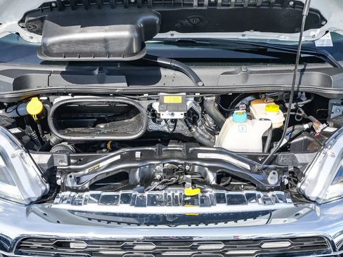 New 2026 RAM ProMaster 1500 w/ Quick Order Package 22G SLT image 12