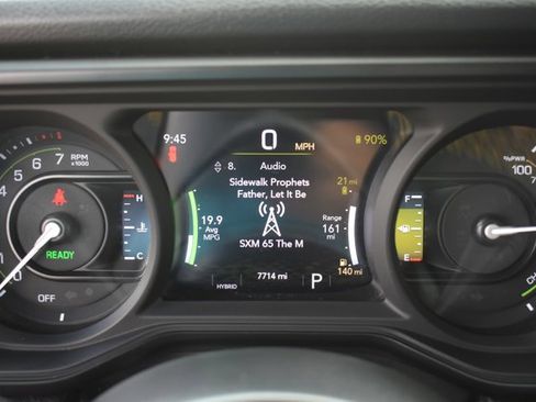 Used 2024 Jeep Wrangler Unlimited AWD/4WD image 22