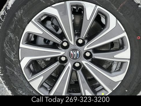 New 2026 Buick Envision Preferred image 6