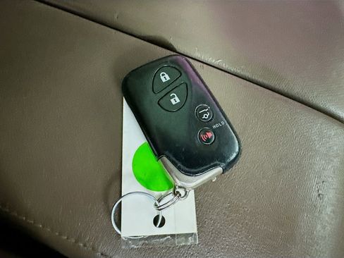 Used 2018 Lexus GX 460 w/ Navigation Package image 43