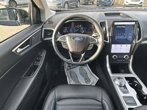 Certified 2023 Ford Edge SEL w/ Convenience Package image 13